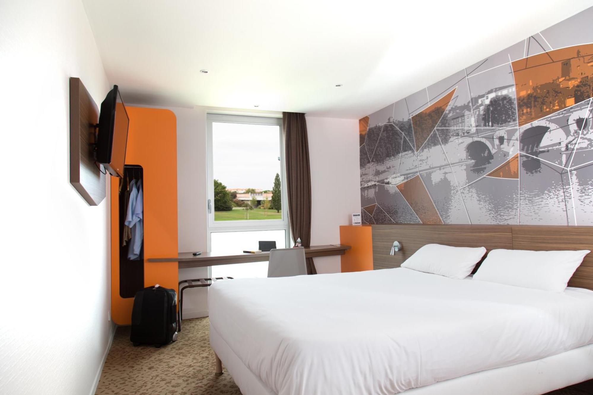 Brit Hotel Toulouse Colomiers - L'Esplanade Exterior photo