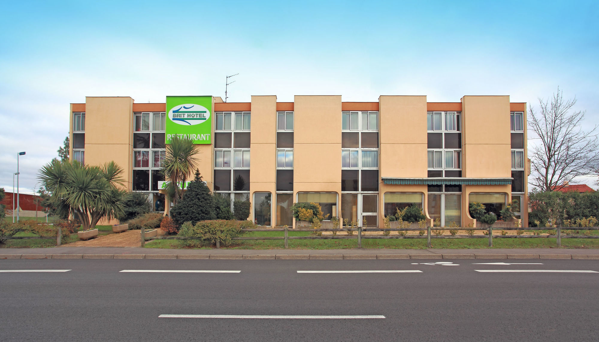 Brit Hotel Toulouse Colomiers - L'Esplanade Exterior photo